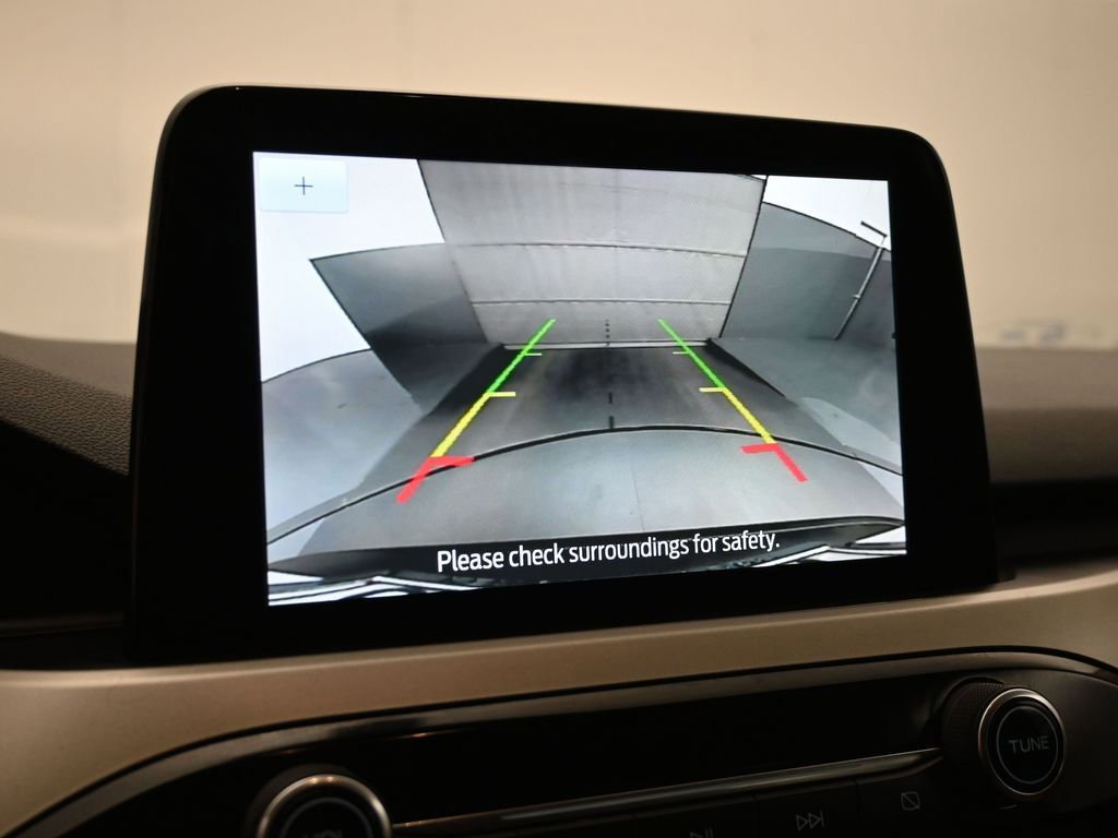 Certified 2020 Ford Escape SE image 44