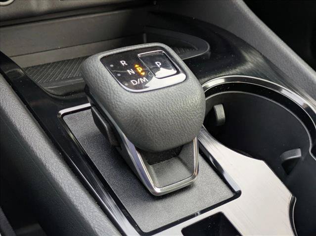 Used 2023 Nissan Rogue S FWD image 9