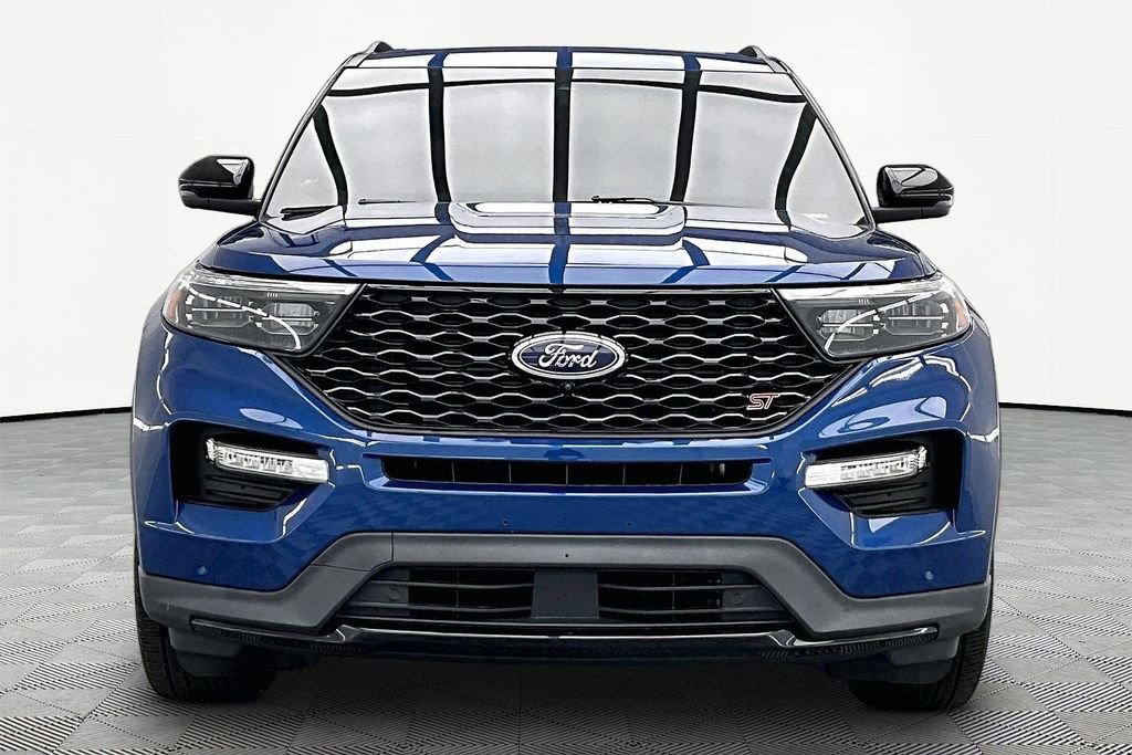 Certified 2023 Ford Explorer ST w/ Equipment Group 401A AWD/4WD image 3