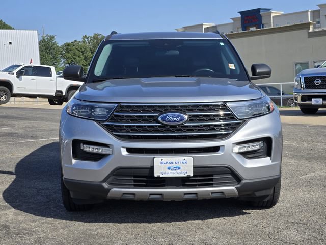 Certified 2024 Ford Explorer XLT w/ Equipment Group 202A RWD image 2