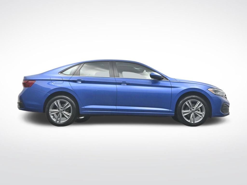 Used 2024 Volkswagen Jetta SE FWD image 42