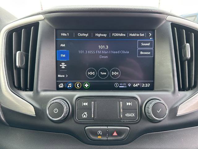 Used 2024 GMC Terrain SLT image 34