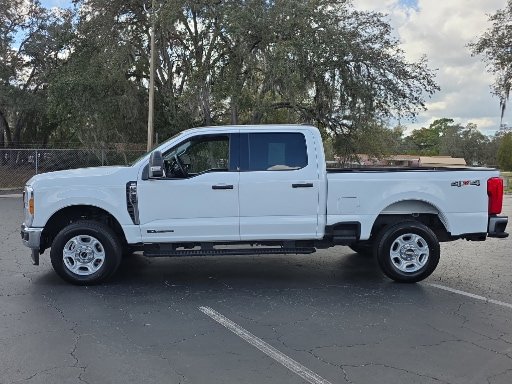 Certified 2025 Ford F250 XLT AWD/4WD image 10