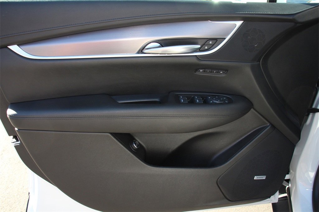 Used 2017 Cadillac XT5 Premium Luxury image 23