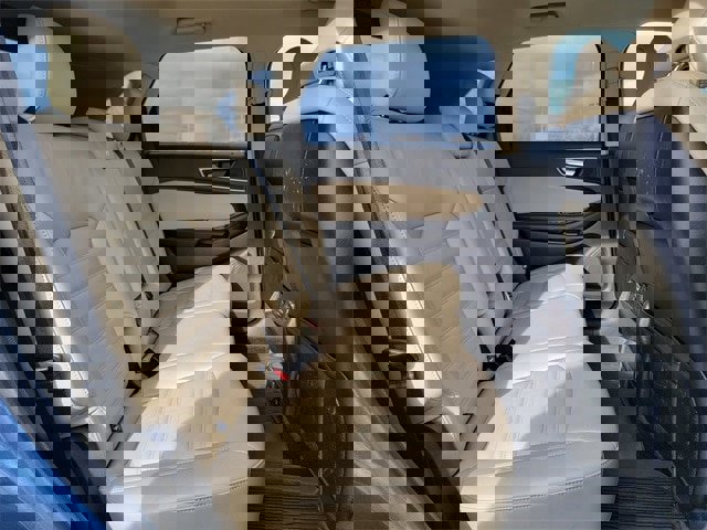 Certified 2018 Ford Edge SEL w/ Equipment Group 201A image 23