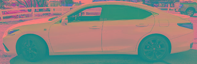 Used 2024 Lexus ES 300h F Sport w/ Accessory Package (Z2) FWD image 5