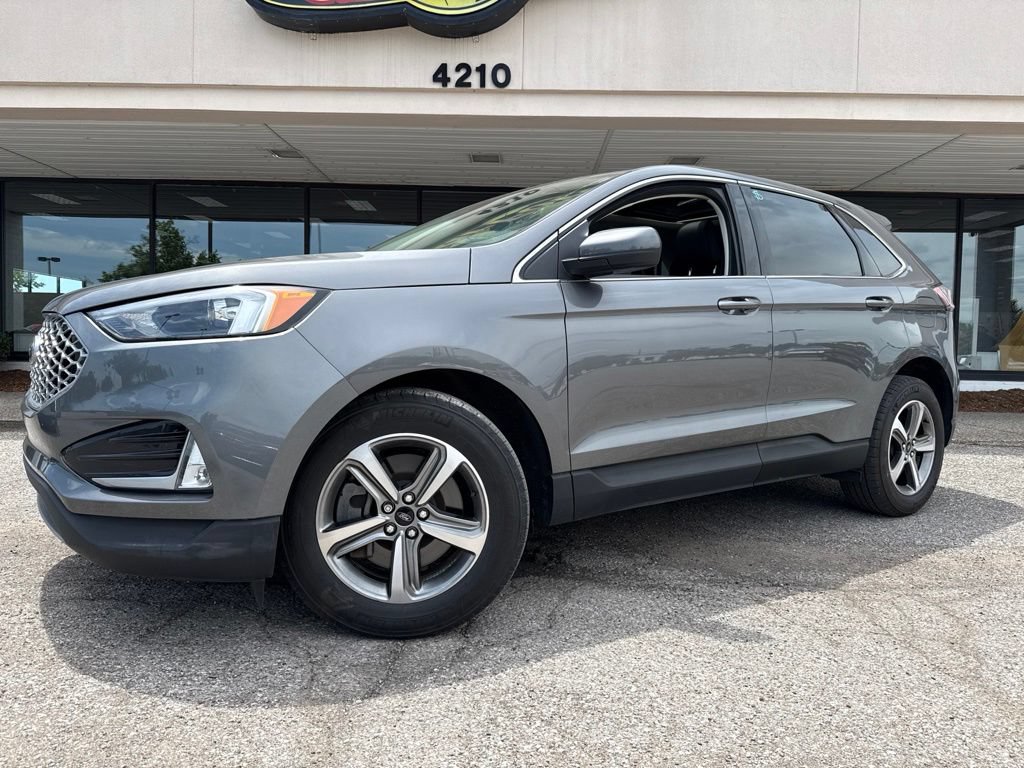 Certified 2023 Ford Edge SEL w/ Convenience Package AWD/4WD image 16