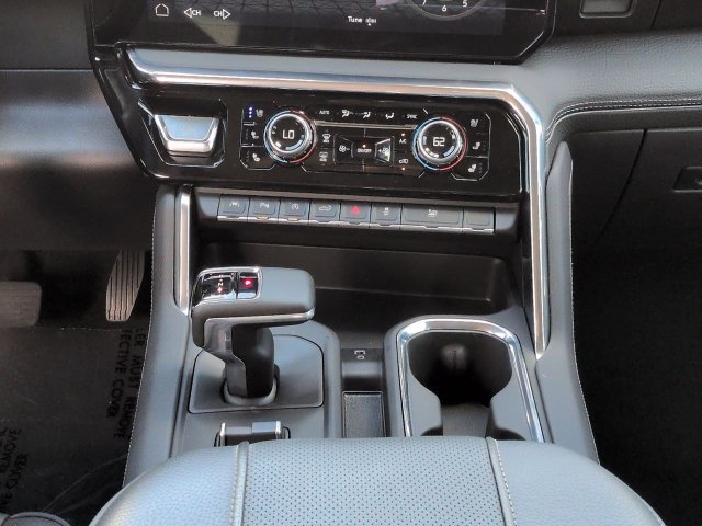 Used 2026 GMC Sierra 1500 Denali RWD image 19