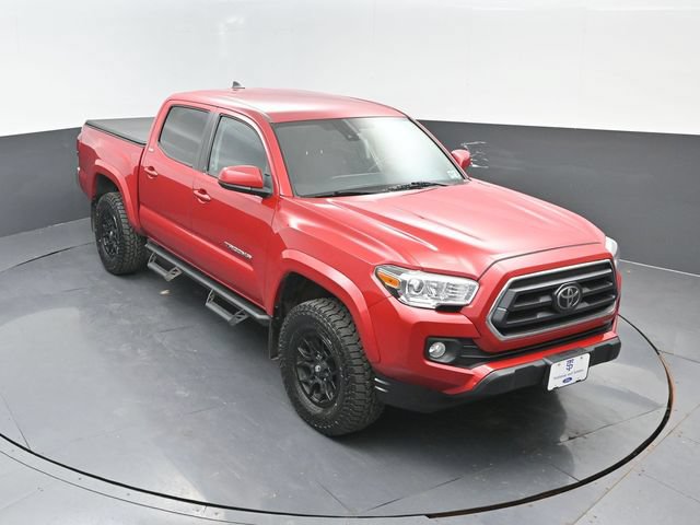 Used 2021 Toyota Tacoma SR5 AWD/4WD image 17