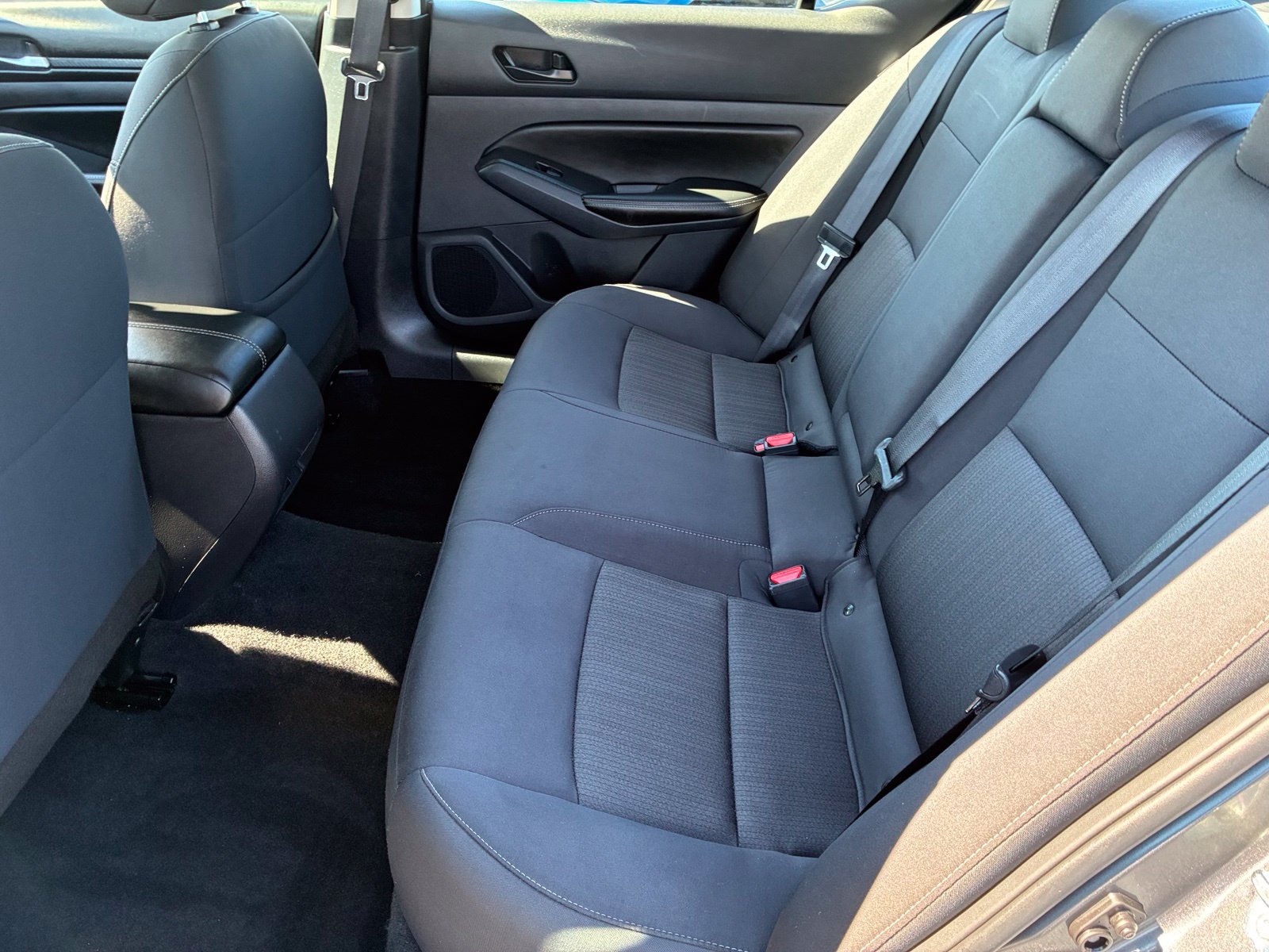 Used 2025 Nissan Altima 2.5 SV AWD/4WD image 15