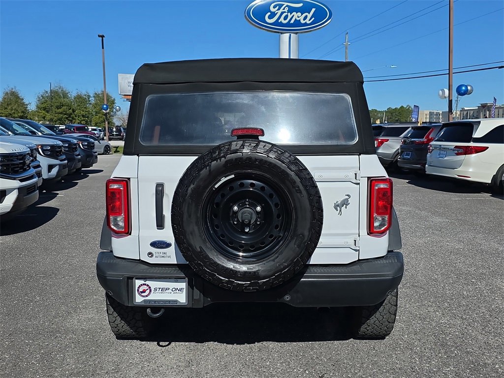 Certified 2023 Ford Bronco Black Diamond image 4