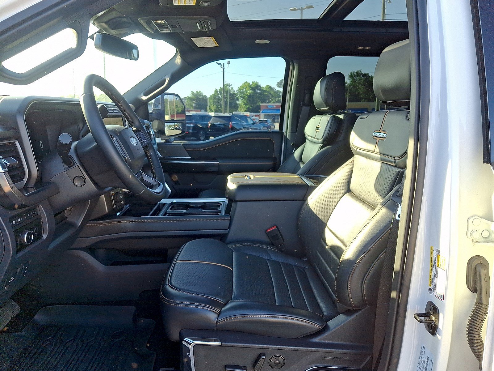Certified 2024 Ford F250 Platinum AWD/4WD image 12