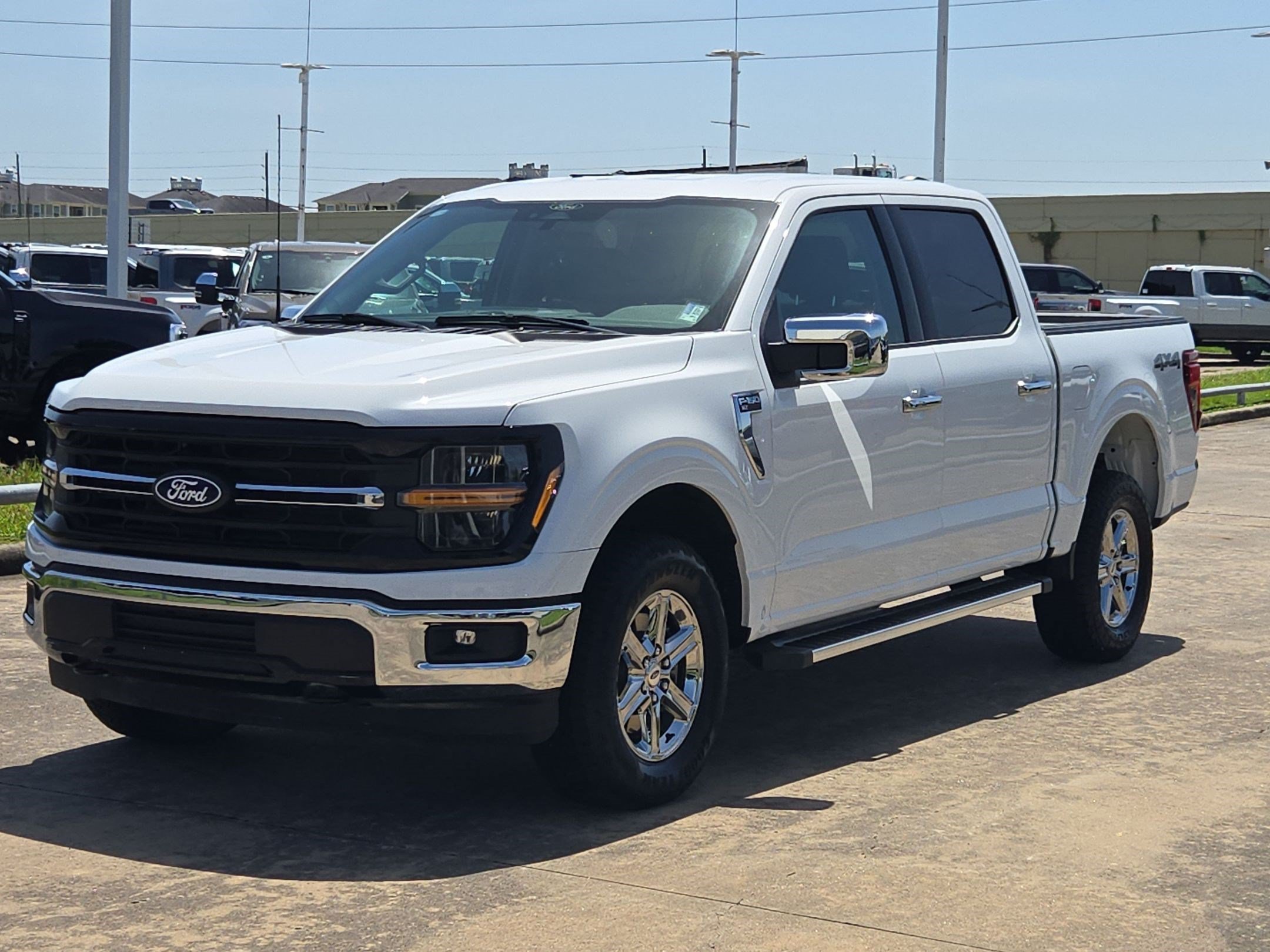 Certified 2025 Ford F150 XLT w/ Equipment Group 301A Standard AWD/4WD image 10