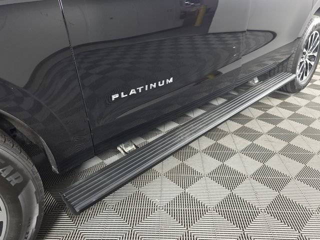 Certified 2025 Ford Expedition Max Platinum AWD/4WD image 12