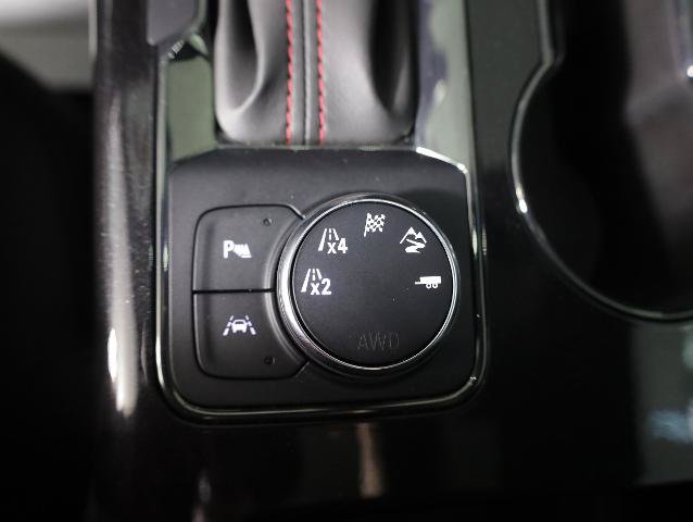 Used 2022 Chevrolet Blazer RS w/ Enhanced Convenience Package AWD/4WD image 28