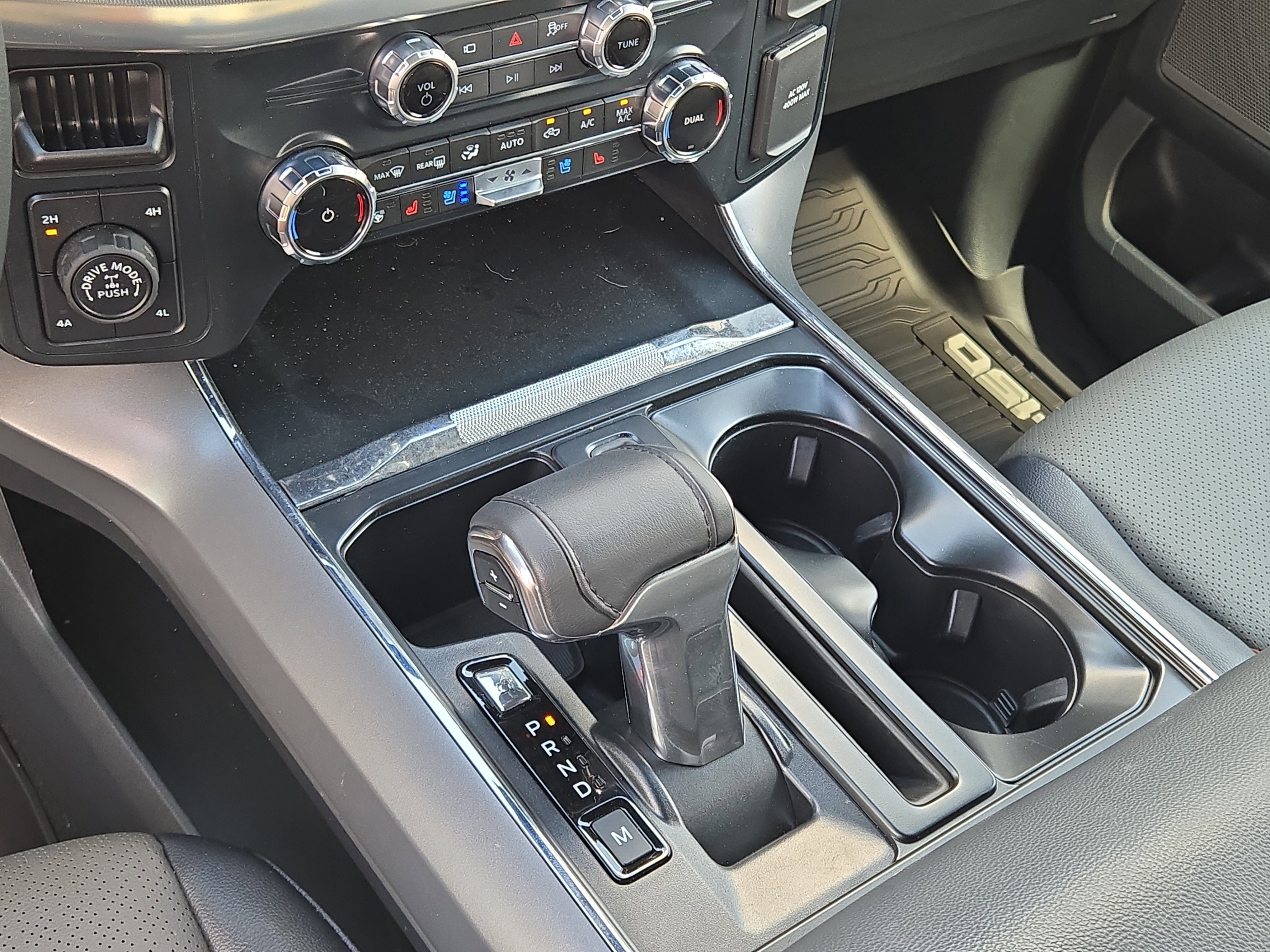 Certified 2025 Ford F150 Lariat w/ Equipment Group 501A Mid image 27