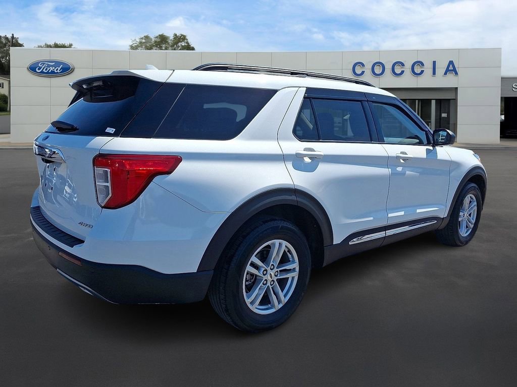 Certified 2023 Ford Explorer XLT w/ Equipment Group 202A image 5