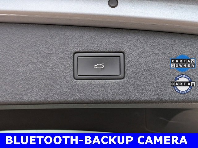 Used 2022 Volkswagen Tiguan SE image 22