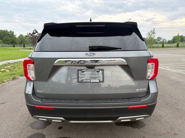 Certified 2023 Ford Explorer XLT w/ Equipment Group 202A AWD/4WD image 8