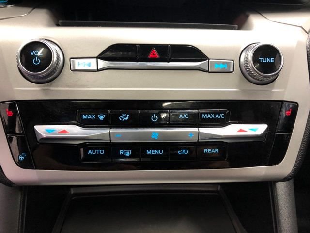 Certified 2021 Ford Explorer XLT w/ Equipment Group 202A image 17