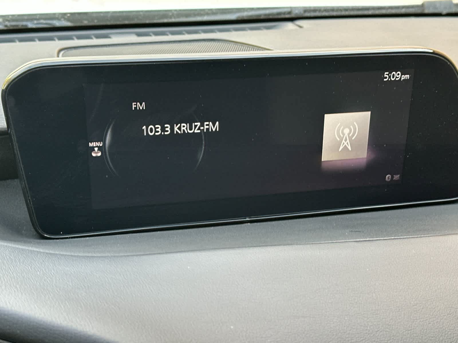 Used 2023 MAZDA MAZDA3 s FWD image 17