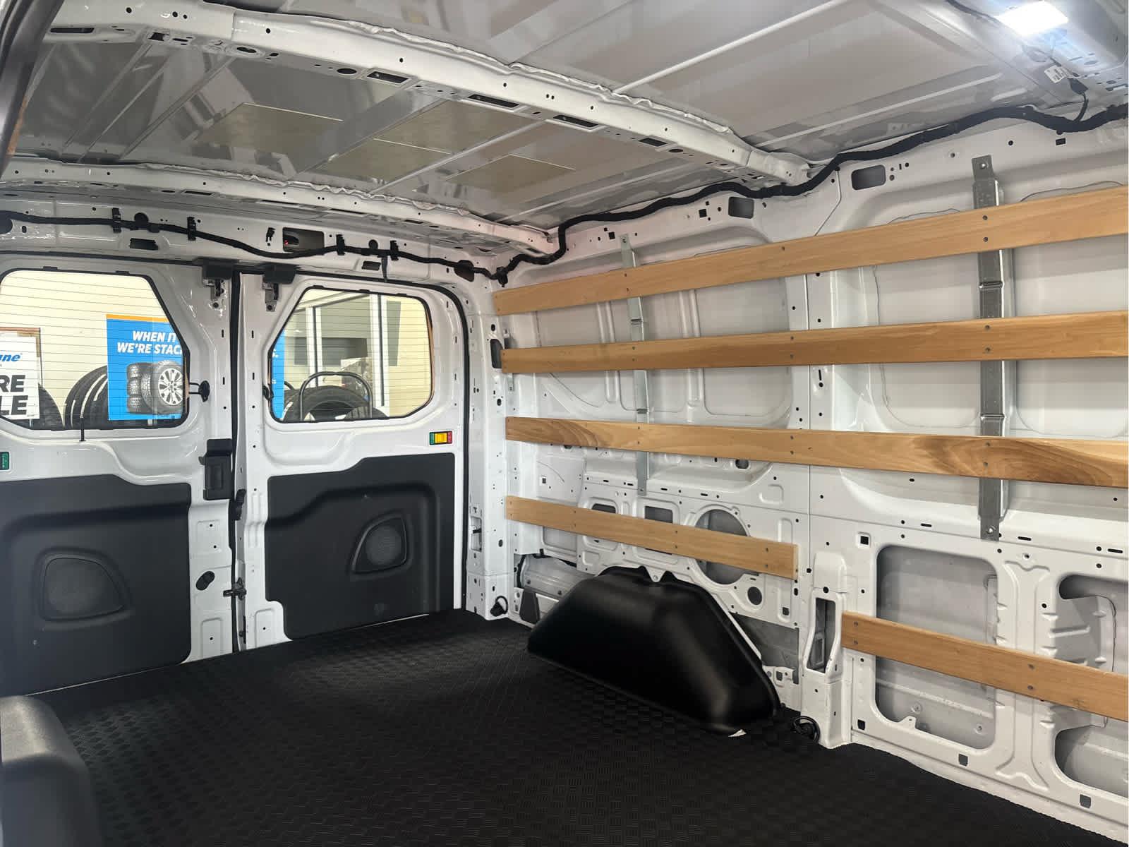 Certified 2025 Ford Transit 250 Low Roof w/ Exterior Upgrade Package RWD image 34