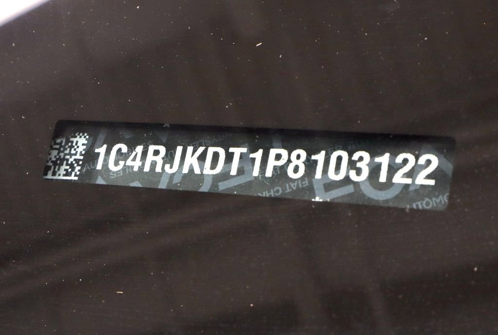 Used 2023 Jeep Grand Cherokee L Overland image 39