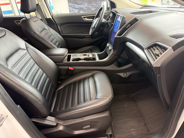 Certified 2023 Ford Edge SEL w/ Convenience Package AWD/4WD image 10