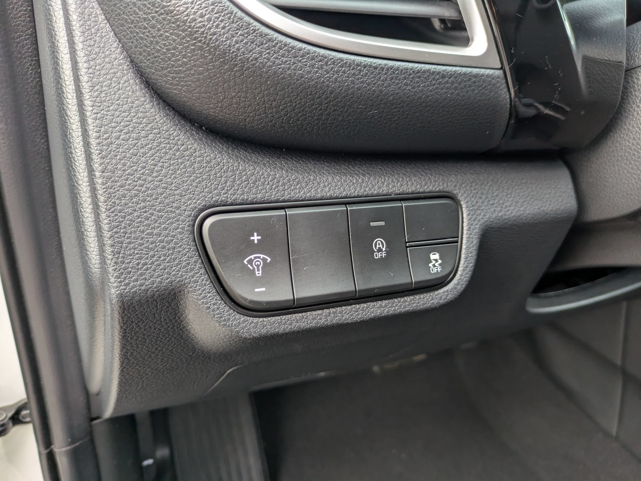 Used 2026 Kia Seltos S FWD image 17