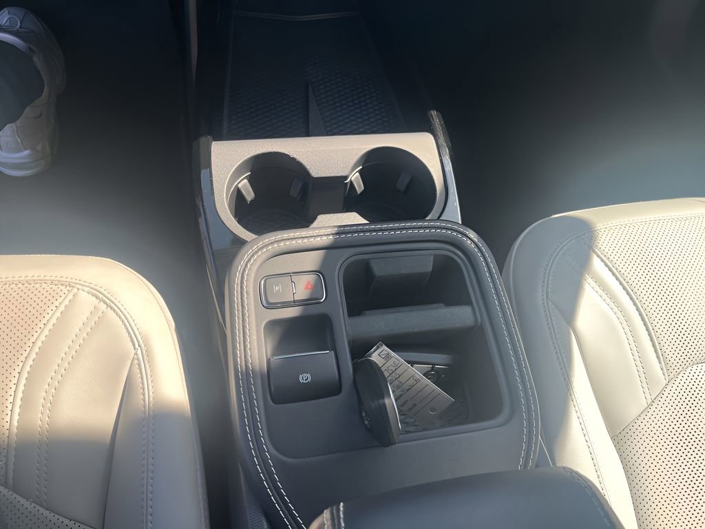 Certified 2025 Ford Mustang Mach-E Premium image 17