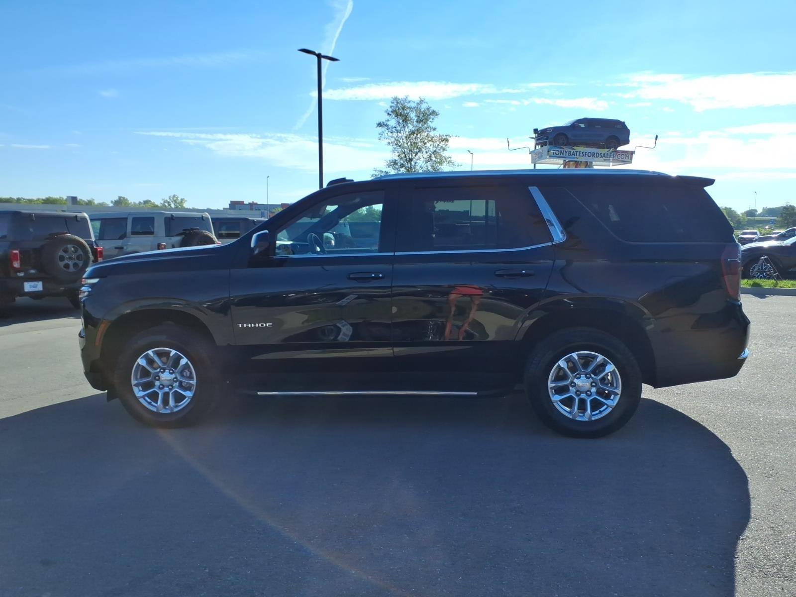Used 2025 Chevrolet Tahoe LT AWD/4WD image 6