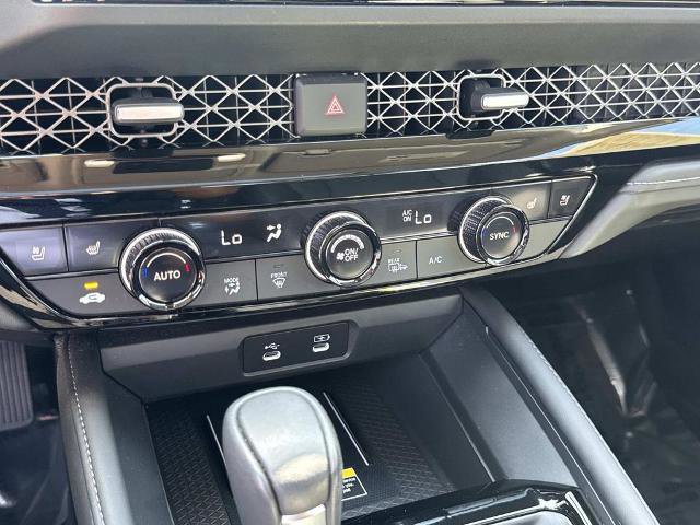 Used 2023 Honda Accord Touring image 26