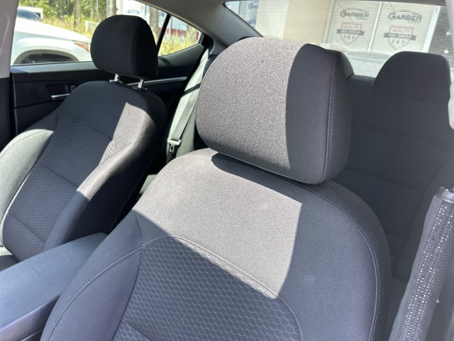 Used 2020 Hyundai Elantra Value Edition w/ Cargo Package (C1) FWD image 19