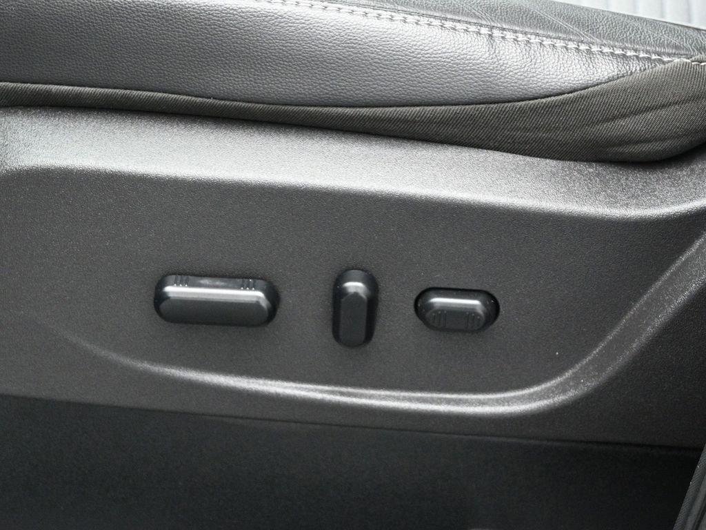 Certified 2019 Ford Escape SE image 37