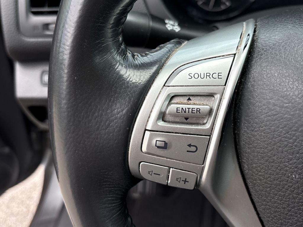 Used 2018 Nissan Altima 2.5 SV FWD image 17