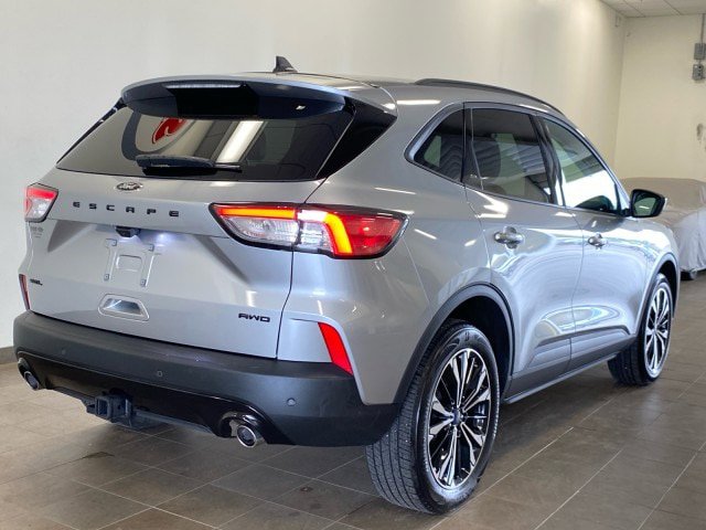 Certified 2022 Ford Escape SEL w/ SEL Stealth AWD Package image 9