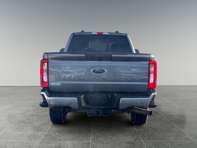 Certified 2023 Ford F250 XLT w/ Snow Plow Prep Package image 4