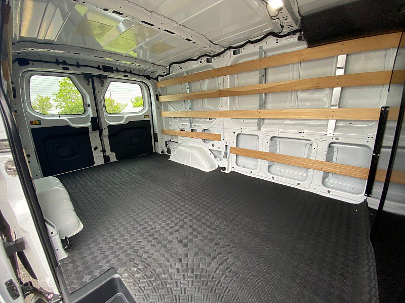 Certified 2025 Ford Transit 250 Low Roof w/ Exterior Upgrade Package RWD image 32