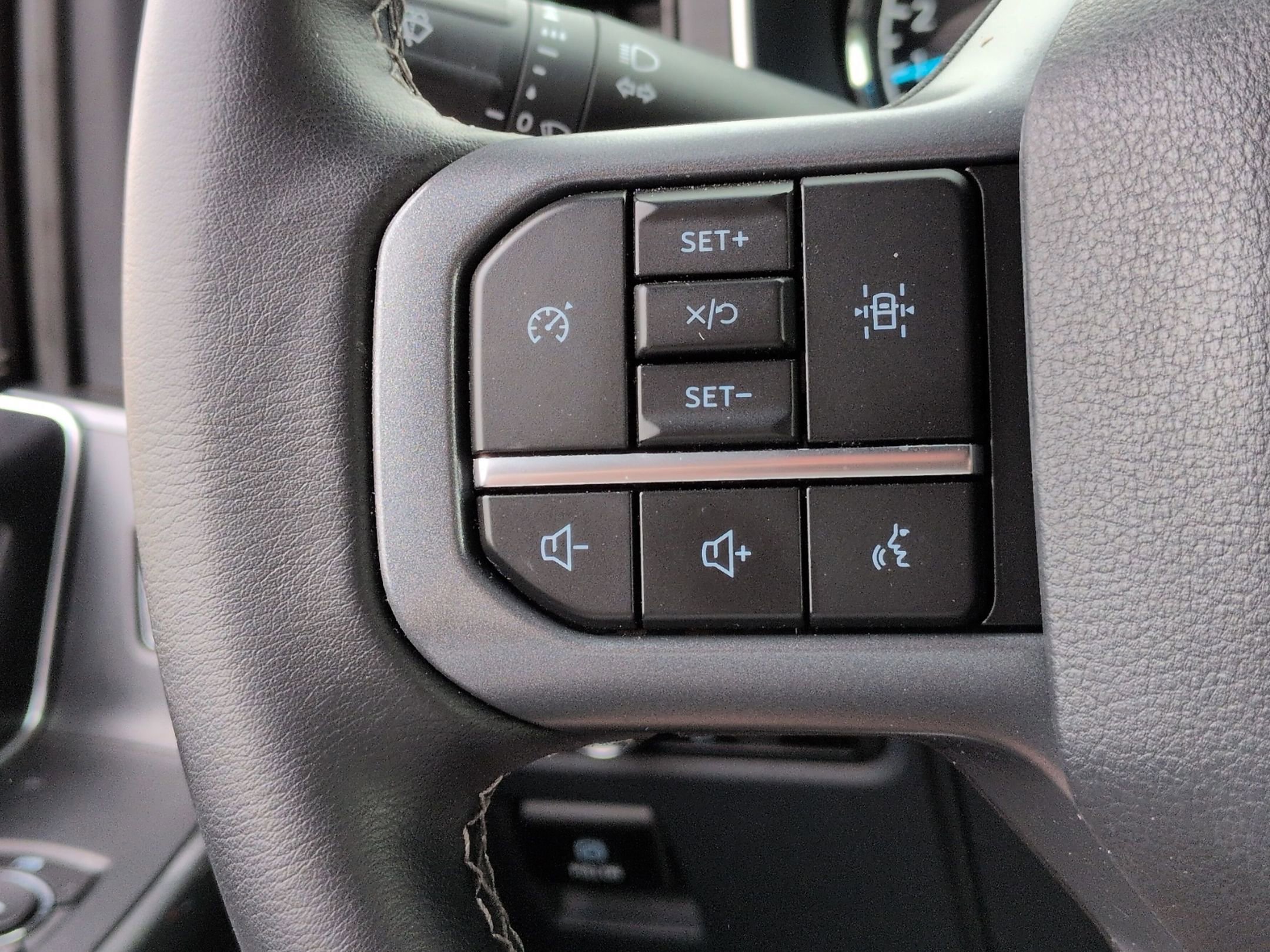 Certified 2023 Ford F150 XLT w/ Equipment Group 302A High image 16