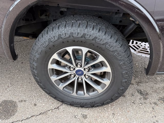 Certified 2020 Ford F150 XLT w/ Equipment Group 302A Luxury AWD/4WD image 5