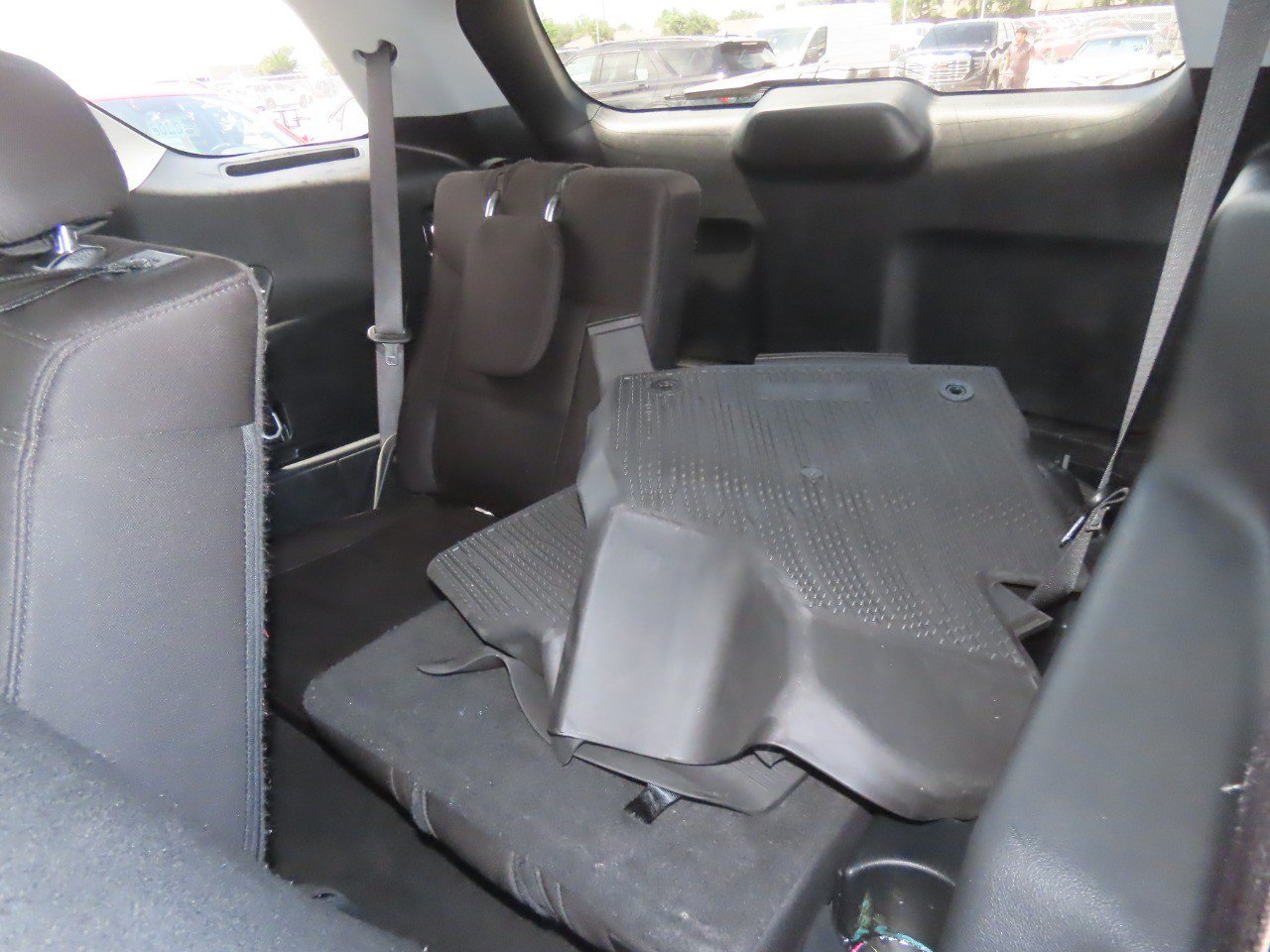 Certified 2023 Ford Explorer XLT RWD image 22