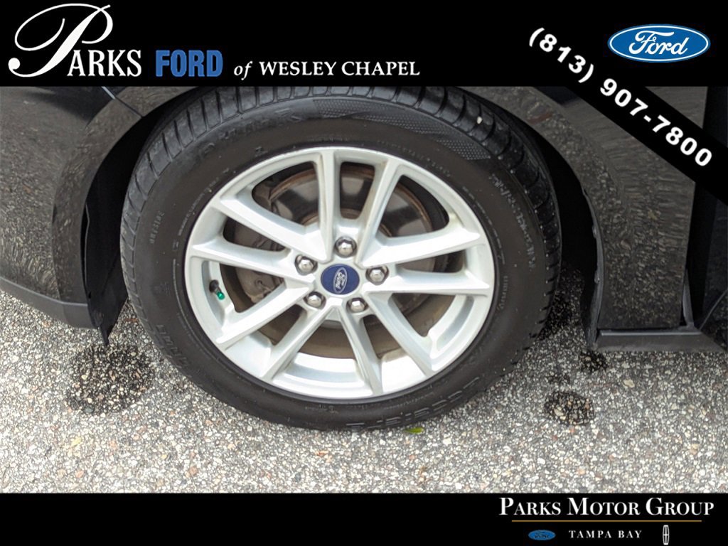 Certified 2016 Ford Focus SE image 29