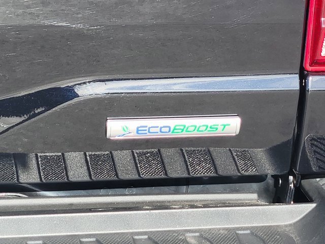 Certified 2022 Ford F150 XLT w/ Equipment Group 302A High image 14