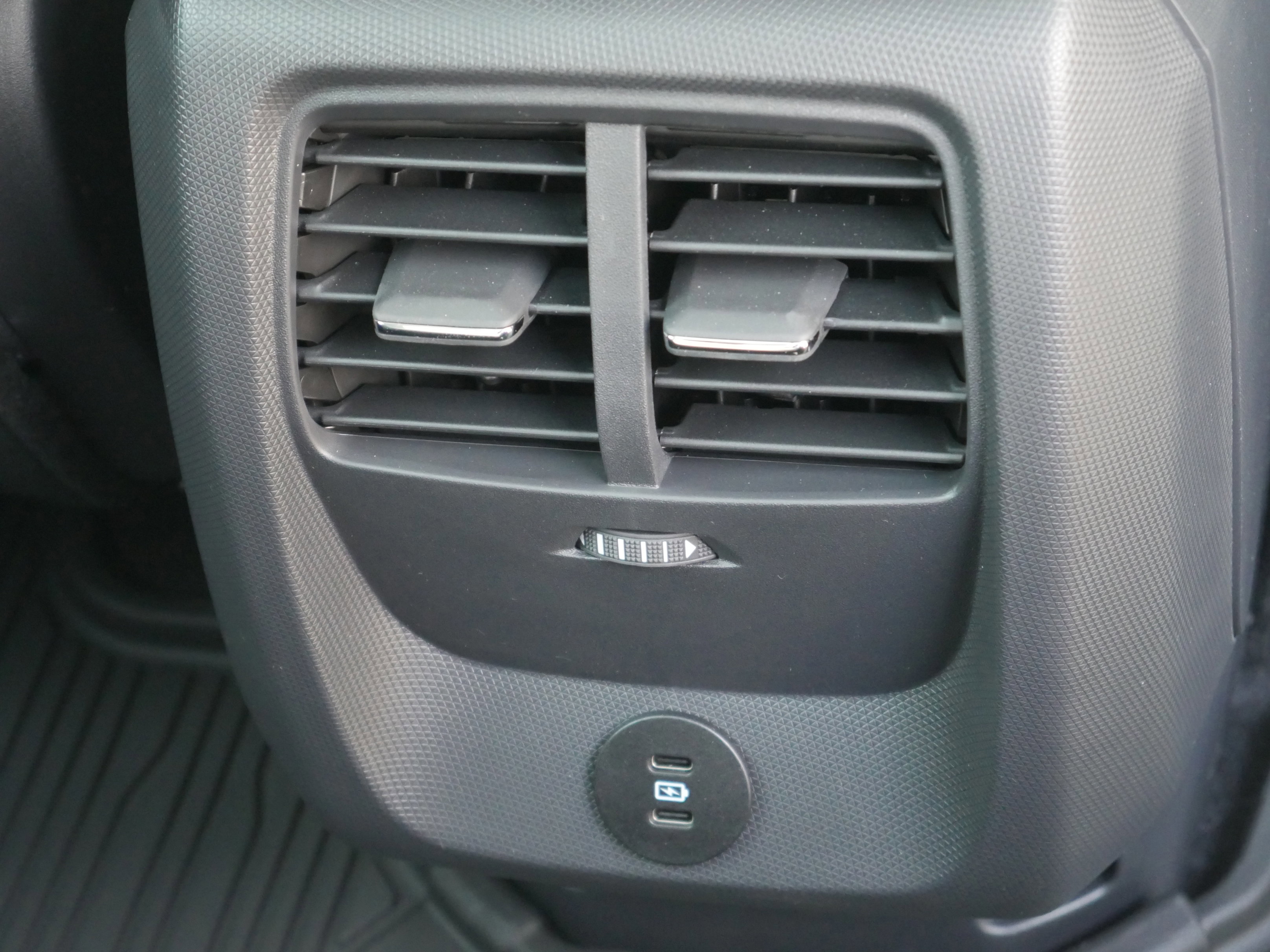 Certified 2025 Ford Mustang Mach-E Premium w/ Interior Protection Package AWD/4WD image 37