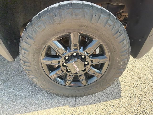 Used 2024 GMC Sierra 3500 AT4 AWD/4WD image 26