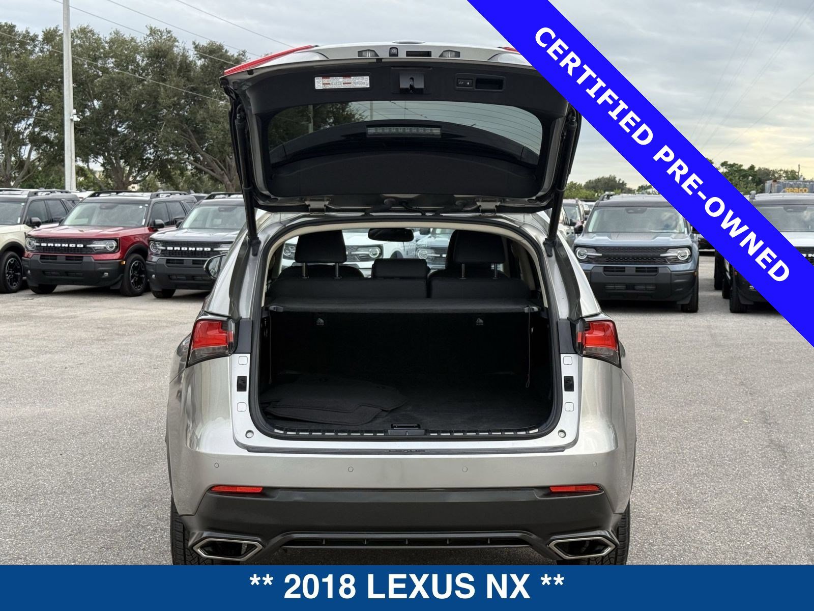 Used 2018 Lexus NX 300 FWD w/ Comfort Package image 13