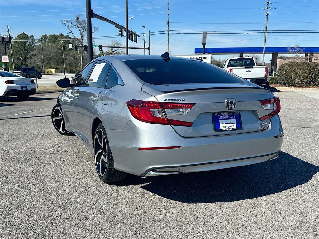 Used 2022 Honda Accord Sport image 2