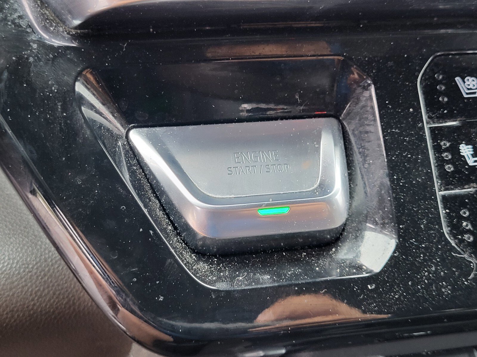 Used 2023 GMC Sierra 1500 Denali w/ Technology Package AWD/4WD image 26