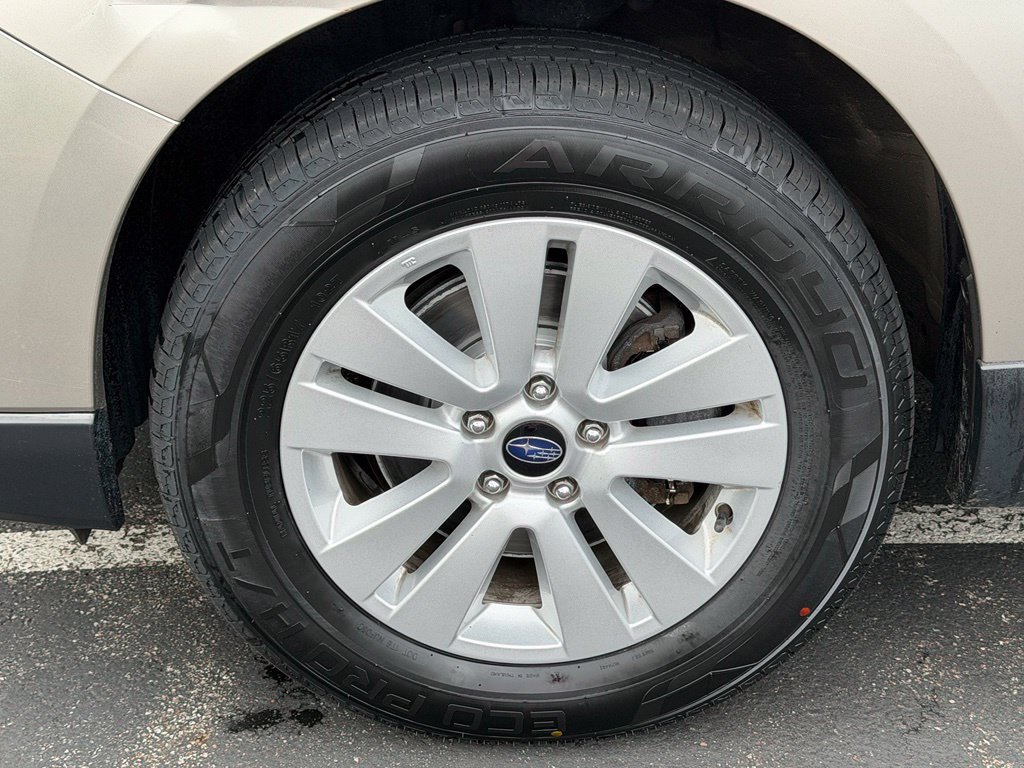 Used 2019 Subaru Outback 2.5i Premium AWD/4WD image 39