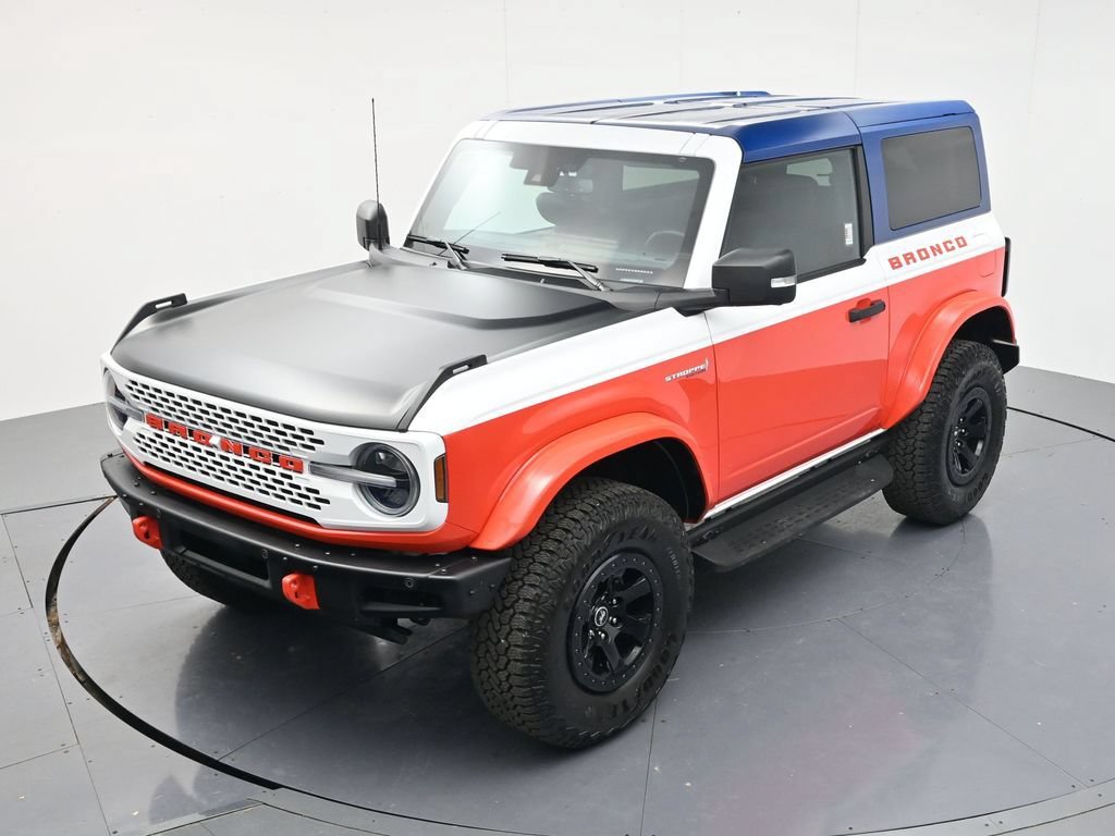 Certified 2025 Ford Bronco Stroppe Edition AWD/4WD image 30